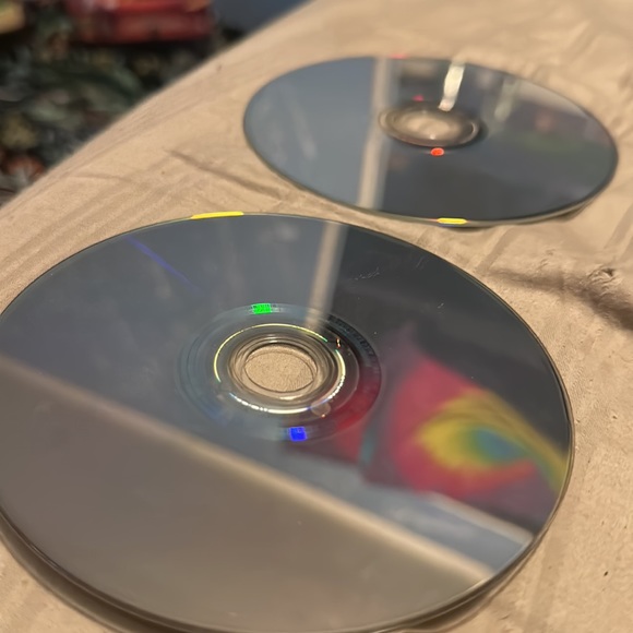 CyberPunk 2077 Xbox One Game. Hardly used. Missing map and stickers. - Picture 3 of 5